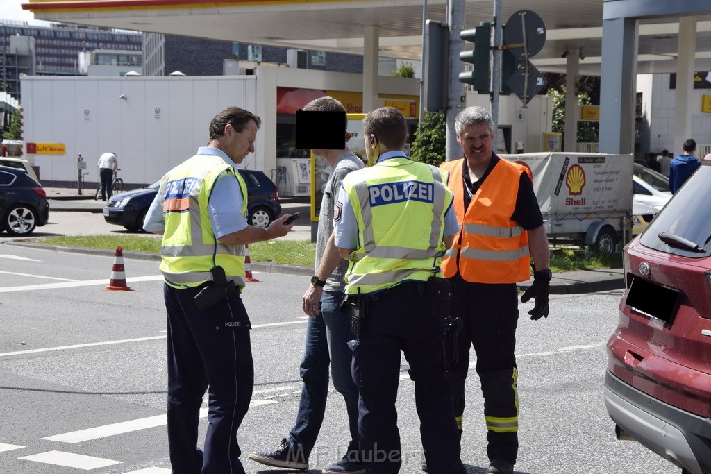 VU Koeln Deutz Mesekreisel P077.JPG - Miklos Laubert